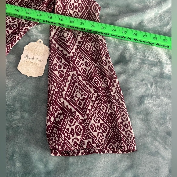 NWT Altar’d State maxi dress. Size small maroon/white. Sheer with liner. - Picture 7 of 9